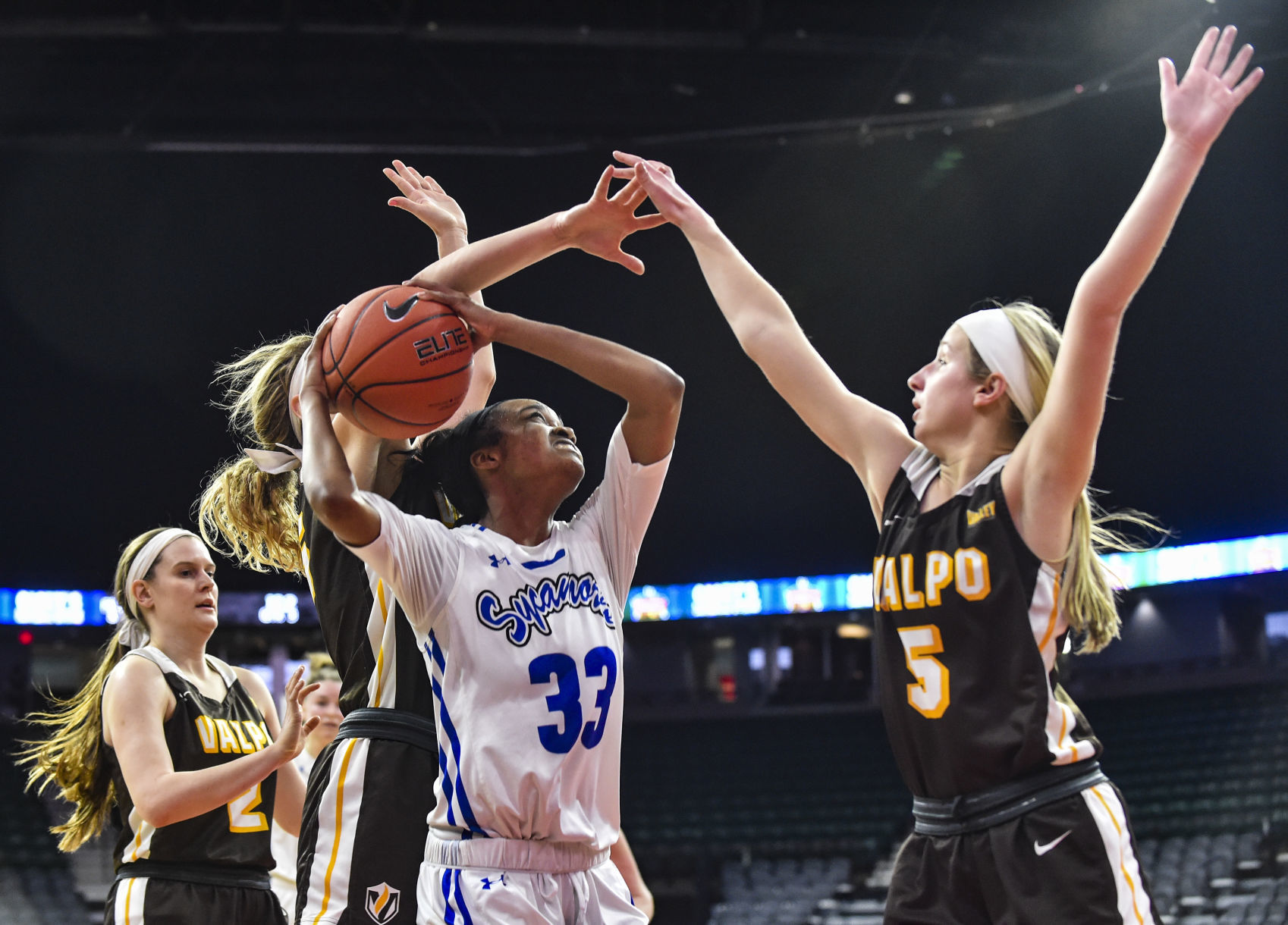 031519-mda-spt-missourihoops-41.jpg